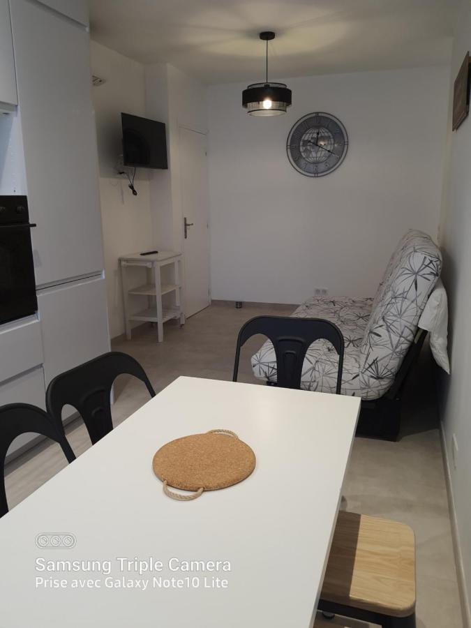 Les Violettes 3 Pieces Centre Ville Antibes Buitenkant foto